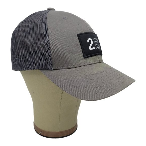 One Ten 2 UNDR Mesh Flex Fit Snapback Cap Trucker Baseball Hat Gray Patch - Picture 2 of 12